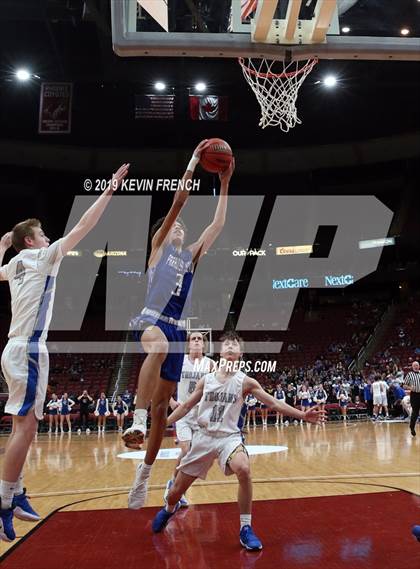 Thumbnail 1 in Paradise Honors vs. Valley Christian (AIA 3A Semifinals) photogallery.