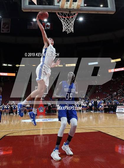 Thumbnail 2 in Paradise Honors vs. Valley Christian (AIA 3A Semifinals) photogallery.
