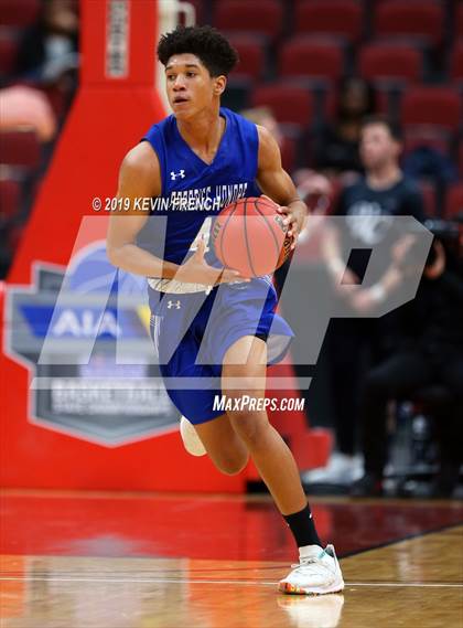 Thumbnail 2 in Paradise Honors vs. Valley Christian (AIA 3A Semifinals) photogallery.