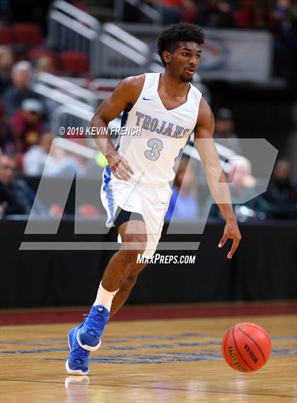 Thumbnail 1 in Paradise Honors vs. Valley Christian (AIA 3A Semifinals) photogallery.