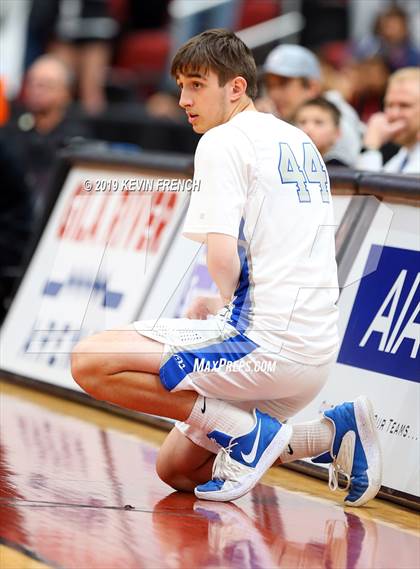Thumbnail 3 in Paradise Honors vs. Valley Christian (AIA 3A Semifinals) photogallery.