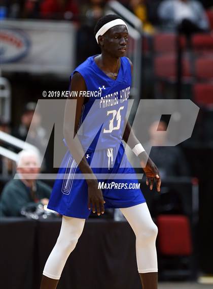 Thumbnail 2 in Paradise Honors vs. Valley Christian (AIA 3A Semifinals) photogallery.