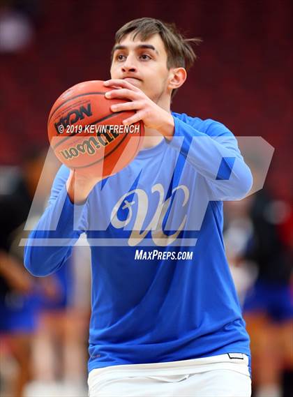 Thumbnail 1 in Paradise Honors vs. Valley Christian (AIA 3A Semifinals) photogallery.