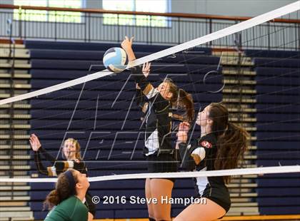 Thumbnail 2 in Roswell vs. Johns Creek photogallery.