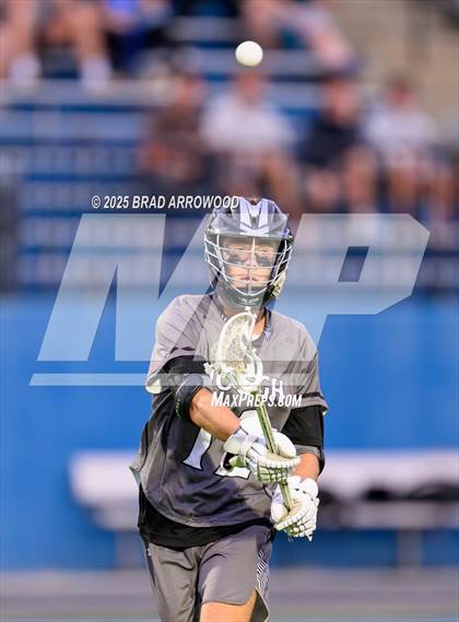 Thumbnail 2 in Hough @ Lake Norman (NCHSAA 4A Regional Final) photogallery.
