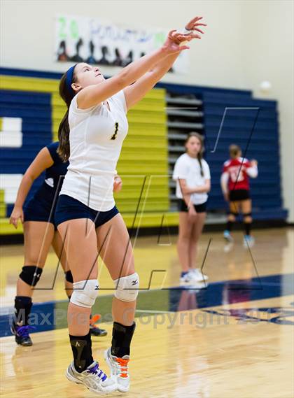 Thumbnail 3 in Kiski vs Kittanning (Open Tournament) photogallery.