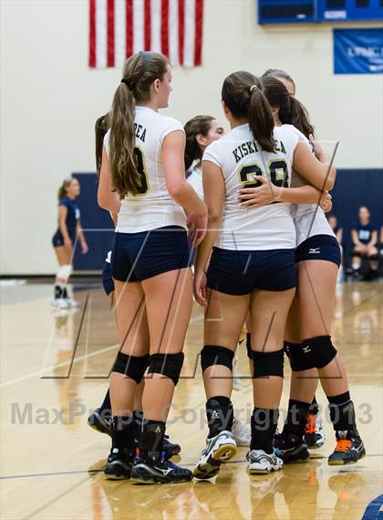 Thumbnail 2 in Kiski vs Kittanning (Open Tournament) photogallery.