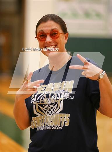 Perrin-Whitt vs. Forestburg (UIL 1A D1 Boys Basketball Region 3 Bi-District)