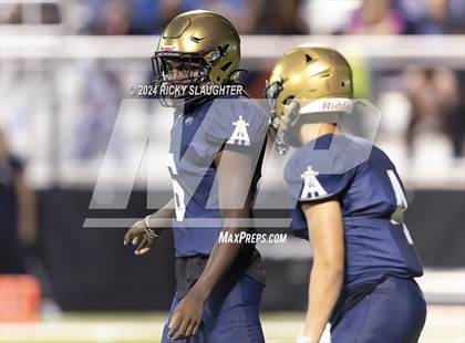 Thumbnail 2 in Belleville East @ Althoff Catholic photogallery.