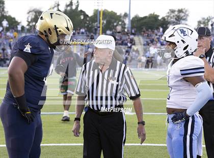 Thumbnail 3 in Belleville East @ Althoff Catholic photogallery.