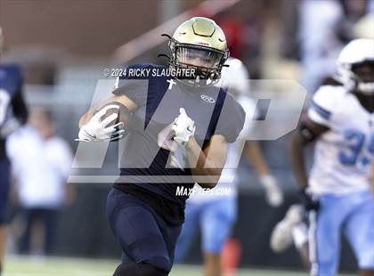 Thumbnail 3 in Belleville East @ Althoff Catholic photogallery.