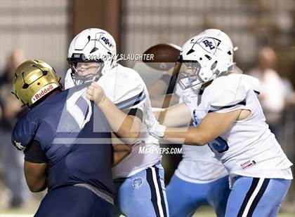 Thumbnail 3 in Belleville East @ Althoff Catholic photogallery.