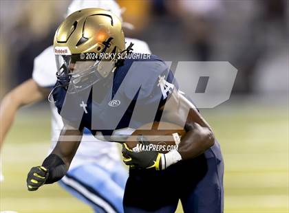 Thumbnail 3 in Belleville East @ Althoff Catholic photogallery.