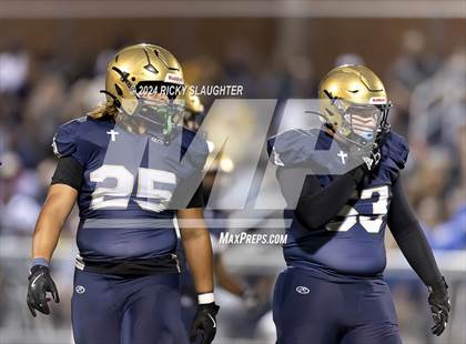 Thumbnail 3 in Belleville East @ Althoff Catholic photogallery.