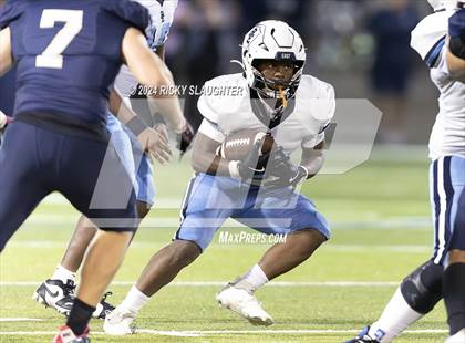 Thumbnail 3 in Belleville East @ Althoff Catholic photogallery.
