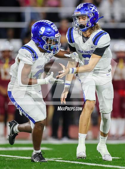Thumbnail 2 in La Habra @ El Modena photogallery.