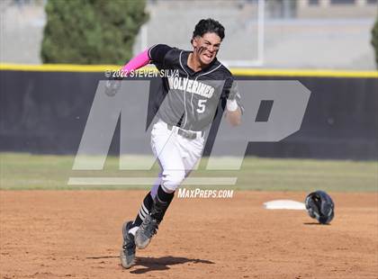 Thumbnail 2 in Scripps Ranch vs. Westview (CIF SDS D1 Play-In) photogallery.