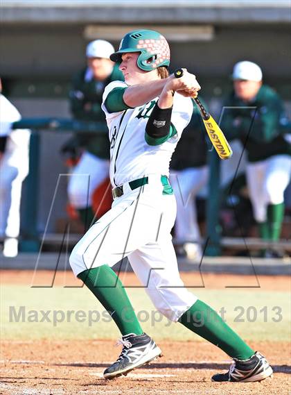 Thumbnail 2 in The Woodlands vs. Milton (National High School Invitational) photogallery.