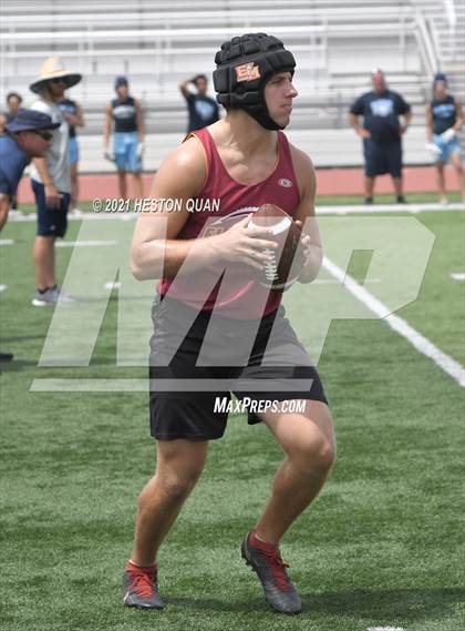 Thumbnail 2 in Saugus vs. El Modena (Huntington Beach Tournament) photogallery.