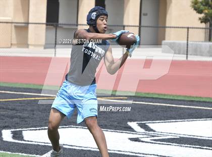 Thumbnail 3 in Saugus vs. El Modena (Huntington Beach Tournament) photogallery.