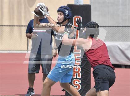 Thumbnail 2 in Saugus vs. El Modena (Huntington Beach Tournament) photogallery.