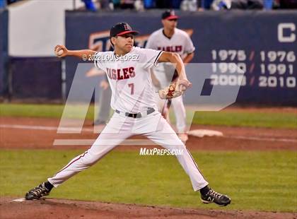 Thumbnail 3 in Torrance vs. Etiwanda (CIF SS DIV 2 Championship Final) photogallery.