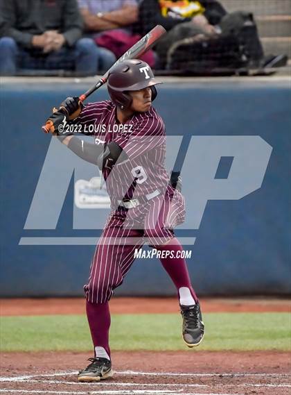 Thumbnail 2 in Torrance vs. Etiwanda (CIF SS DIV 2 Championship Final) photogallery.