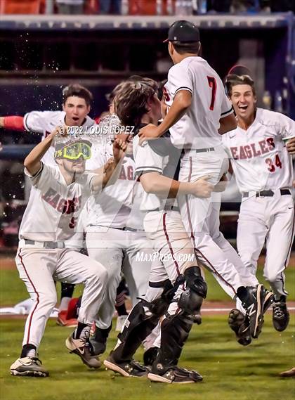 Thumbnail 2 in Torrance vs. Etiwanda (CIF SS DIV 2 Championship Final) photogallery.