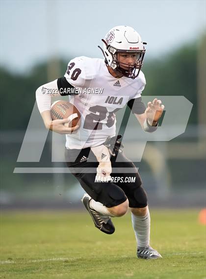 Thumbnail 1 in Iola vs Normangee photogallery.
