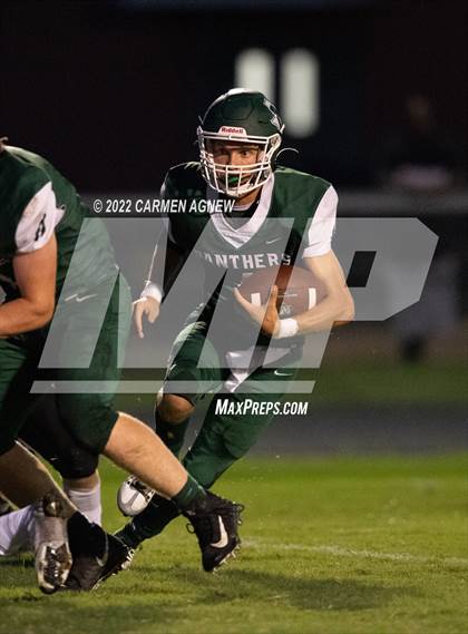 Thumbnail 1 in Iola vs Normangee photogallery.
