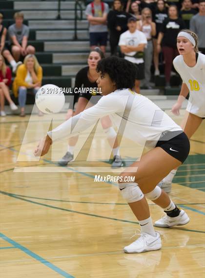 Thumbnail 3 in Gilbert @ Horizon (AIA D5 Round 1) photogallery.
