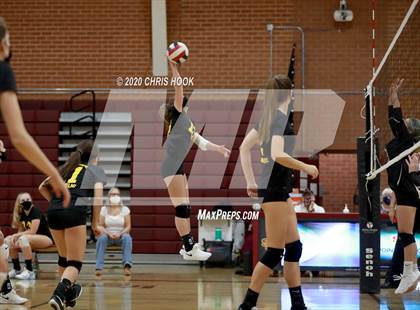 Thumbnail 1 in Salpointe Catholic vs. Mesquite photogallery.