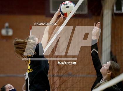 Thumbnail 3 in Salpointe Catholic vs. Mesquite photogallery.