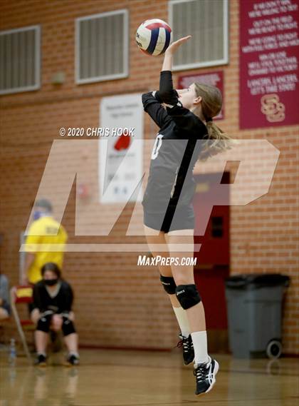 Thumbnail 3 in Salpointe Catholic vs. Mesquite photogallery.