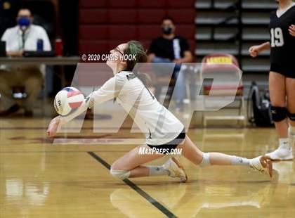 Thumbnail 3 in Salpointe Catholic vs. Mesquite photogallery.