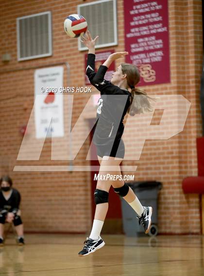 Thumbnail 1 in Salpointe Catholic vs. Mesquite photogallery.