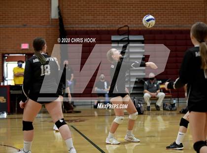 Thumbnail 3 in Salpointe Catholic vs. Mesquite photogallery.