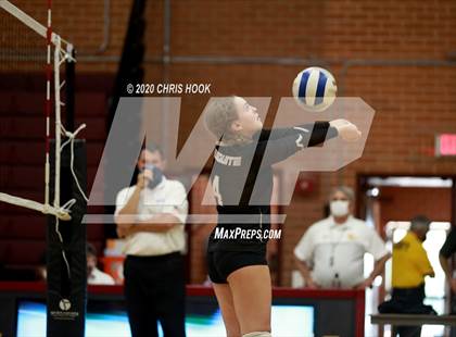 Thumbnail 2 in Salpointe Catholic vs. Mesquite photogallery.