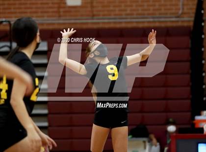 Thumbnail 2 in Salpointe Catholic vs. Mesquite photogallery.