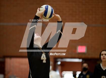 Thumbnail 2 in Salpointe Catholic vs. Mesquite photogallery.