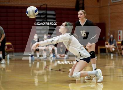 Thumbnail 3 in Salpointe Catholic vs. Mesquite photogallery.