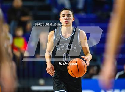 Thumbnail 1 in Mater Dei vs. Riviera Prep (City of Palms Classic) photogallery.