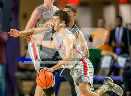 Thumbnail 1 in Mater Dei vs. Riviera Prep (City of Palms Classic) photogallery.