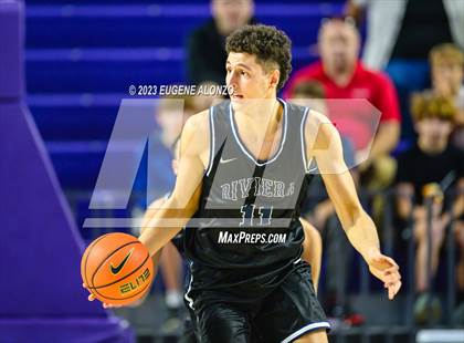 Thumbnail 3 in Mater Dei vs. Riviera Prep (City of Palms Classic) photogallery.