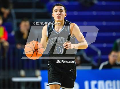 Thumbnail 3 in Mater Dei vs. Riviera Prep (City of Palms Classic) photogallery.