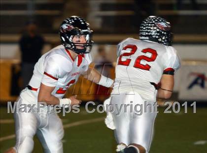 Thumbnail 2 in Carthage vs. Argyle (3A Division 2 Region 2 Quarterfinal) photogallery.