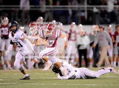 Thumbnail 2 in St. Thomas More @ E.D. White (LHSAA Division II Semifinal Playoff) photogallery.