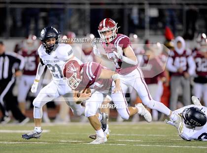 Thumbnail 3 in St. Thomas More @ E.D. White (LHSAA Division II Semifinal Playoff) photogallery.