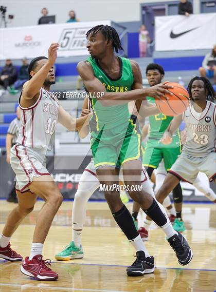 Thumbnail 3 in Sunrise Christian Academy vs. AZ Compass Prep (5 for the Fight National Hoopfest) photogallery.