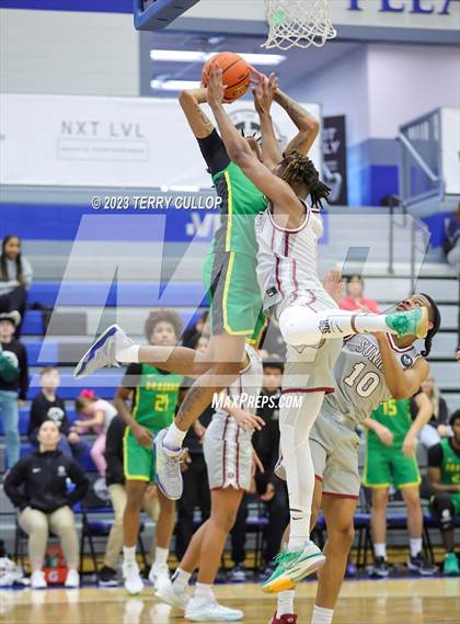 Thumbnail 2 in Sunrise Christian Academy vs. AZ Compass Prep (5 for the Fight National Hoopfest) photogallery.